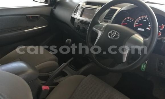 Buy Used Toyota Hilux White Car in Peka in Leribe Buy Used Toyota Hilux White Car in Peka in Leribe