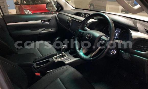 Acheter Occasion Voiture Toyota Hilux Blanc à Maseru, Maseru Acheter Occasion Voiture Toyota Hilux Blanc à Maseru, Maseru