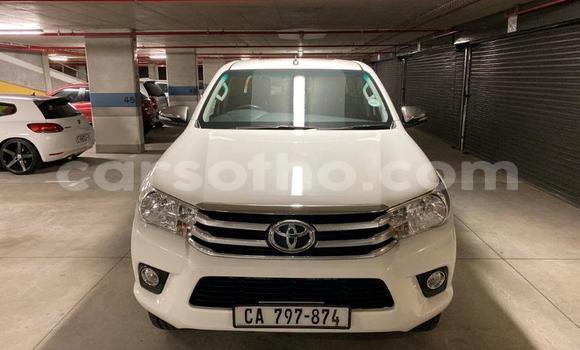 Acheter Occasion Voiture Toyota Hilux Blanc à Maseru, Maseru Acheter Occasion Voiture Toyota Hilux Blanc à Maseru, Maseru