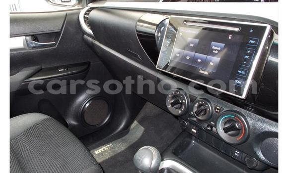 Buy Used Toyota Hilux White Car in Maseru in Maseru Buy Used Toyota Hilux White Car in Maseru in Maseru