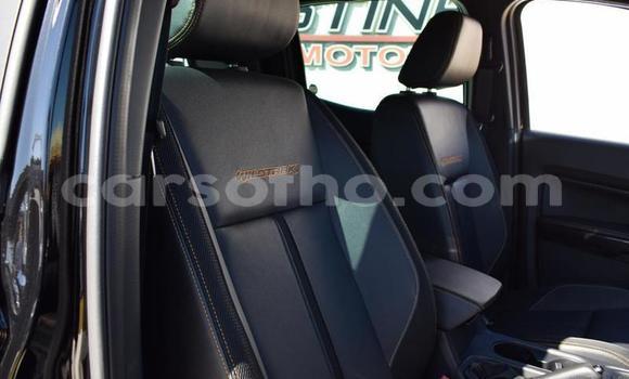 Sayi Na hannu Ford Ranger Black Mota in Peka a Leribe Sayi Na hannu Ford Ranger Black Mota in Peka a Leribe