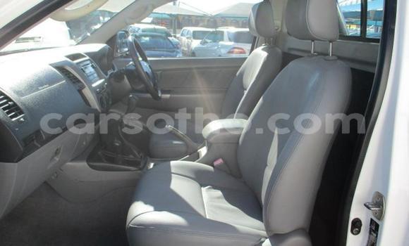 Acheter Occasion Voiture Toyota Hilux Blanc à Maseru, Maseru Acheter Occasion Voiture Toyota Hilux Blanc à Maseru, Maseru
