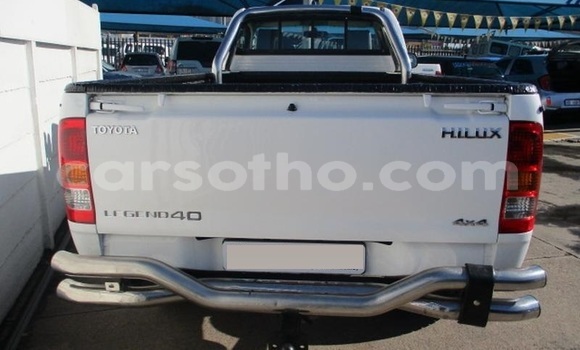Acheter Occasion Voiture Toyota Hilux Blanc à Maseru, Maseru Acheter Occasion Voiture Toyota Hilux Blanc à Maseru, Maseru