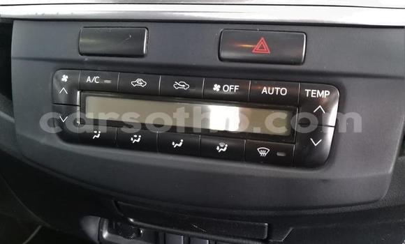 Sayi Na hannu Toyota Hilux White Mota in Butha Buthe a Butha-Buthe Sayi Na hannu Toyota Hilux White Mota in Butha Buthe a Butha-Buthe