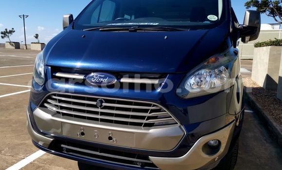 Acheter Occasion Voiture Ford Tourneo Custom Bleu à Maseru, Maseru Acheter Occasion Voiture Ford Tourneo Custom Bleu à Maseru, Maseru