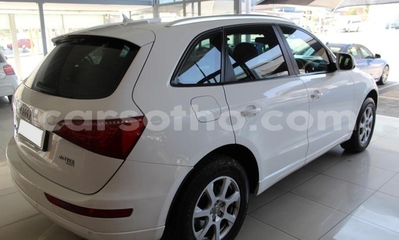 Acheter Occasion Voiture Audi Q5 Gris à Hlotse, Leribe Acheter Occasion Voiture Audi Q5 Gris à Hlotse, Leribe