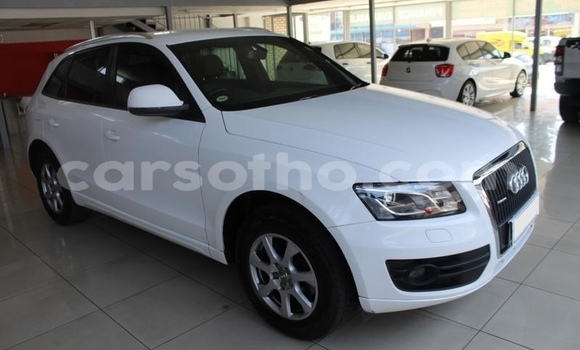 Acheter Occasion Voiture Audi Q5 Gris à Hlotse, Leribe Acheter Occasion Voiture Audi Q5 Gris à Hlotse, Leribe
