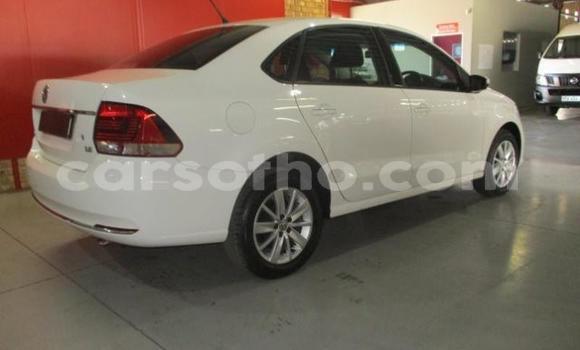 Sayi Na hannu Volkswagen Polo White Mota in Maseru a Maseru Sayi Na hannu Volkswagen Polo White Mota in Maseru a Maseru