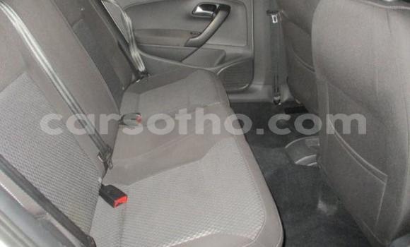 Sayi Na hannu Volkswagen Polo White Mota in Maseru a Maseru Sayi Na hannu Volkswagen Polo White Mota in Maseru a Maseru