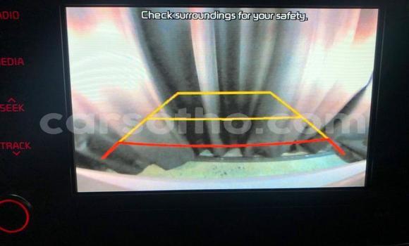 Sayi Na hannu Kia Rio White Mota in Maseru a Maseru Sayi Na hannu Kia Rio White Mota in Maseru a Maseru