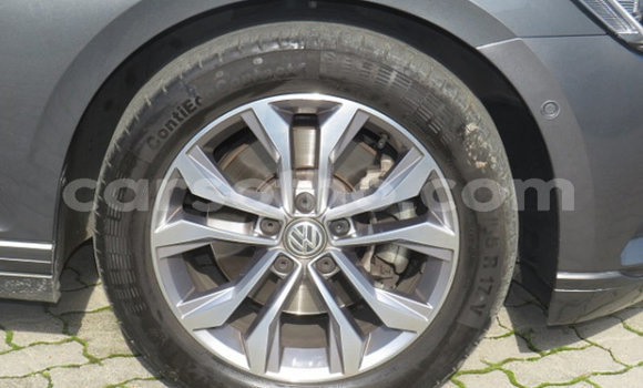 Acheter Occasion Voiture Volkswagen Passat Gris à Maseru, Maseru Acheter Occasion Voiture Volkswagen Passat Gris à Maseru, Maseru