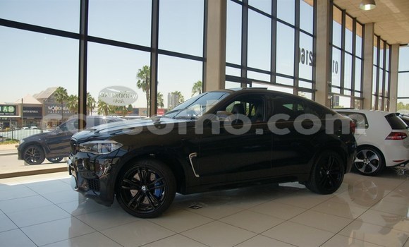 Acheter Occasion Voiture BMW X6 Noir à Roma, Maseru Acheter Occasion Voiture BMW X6 Noir à Roma, Maseru