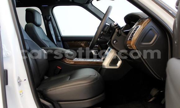 اشتري مستعمل Land Rover Range Rover Vogue White سيارة في Maseru في Maseru اشتري مستعمل Land Rover Range Rover Vogue White سيارة في Maseru في Maseru