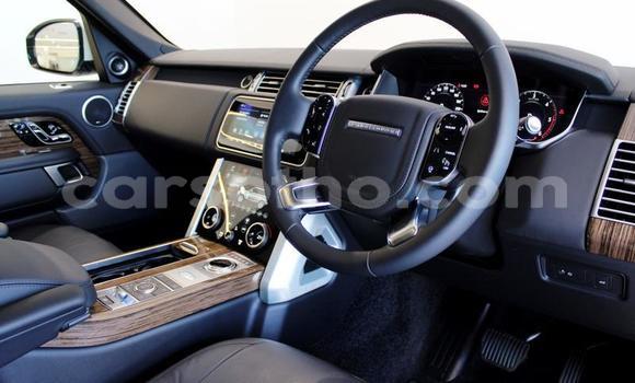 اشتري مستعمل Land Rover Range Rover Vogue White سيارة في Maseru في Maseru اشتري مستعمل Land Rover Range Rover Vogue White سيارة في Maseru في Maseru