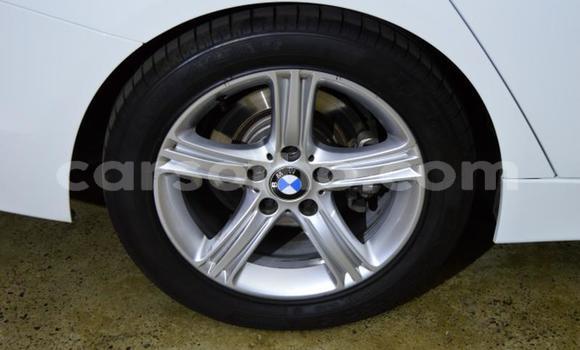 Sayi Na hannu BMW 3–Series White Mota in Maseru a Maseru Sayi Na hannu BMW 3–Series White Mota in Maseru a Maseru