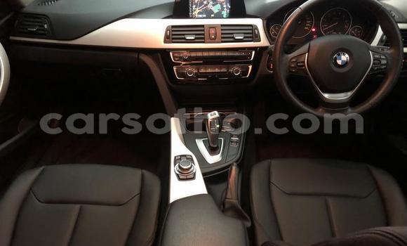 Sayi Na hannu BMW 3–Series White Mota in Maseru a Maseru Sayi Na hannu BMW 3–Series White Mota in Maseru a Maseru