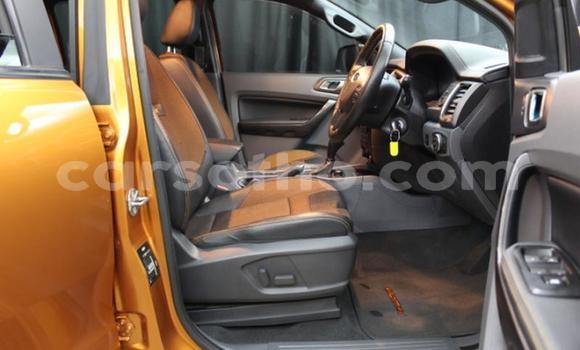 Sayi Na hannu Ford Ranger Beige Mota in Maseru a Maseru Sayi Na hannu Ford Ranger Beige Mota in Maseru a Maseru