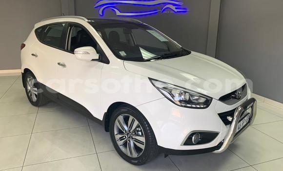 اشتري مستعمل Hyundai ix35 White سيارة في Maseru في Maseru اشتري مستعمل Hyundai ix35 White سيارة في Maseru في Maseru