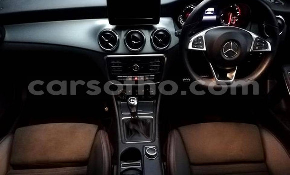 Acheter Occasion Voiture Mercedes-Benz CLA-klasse AMG Marron à Maseru, Maseru Acheter Occasion Voiture Mercedes-Benz CLA-klasse AMG Marron à Maseru, Maseru