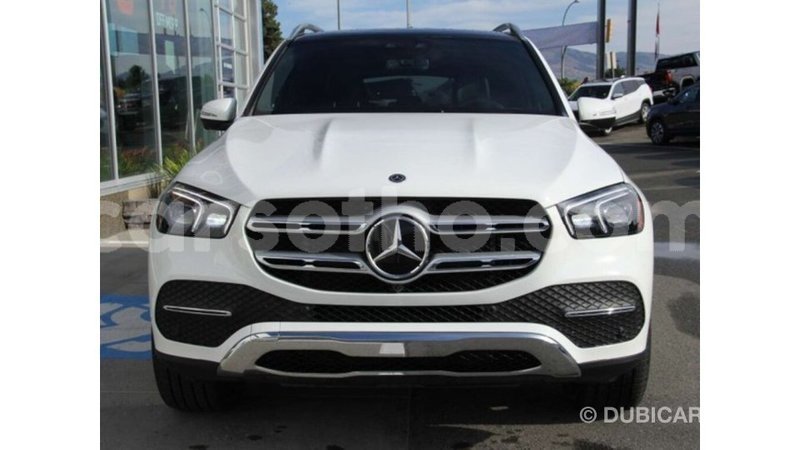 Big with watermark mercedes benz gle maseru import dubai 13812