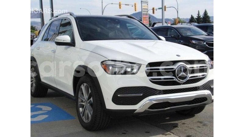 Big with watermark mercedes benz gle maseru import dubai 13812