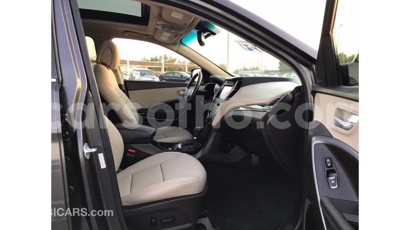 Big with watermark hyundai santa fe maseru import dubai 13813