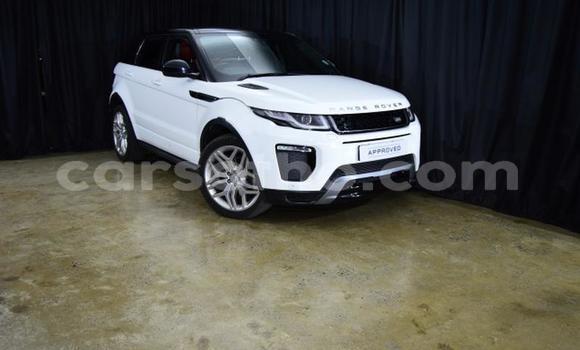 Sayi Na hannu Land Rover Range Rover Evoque White Mota in Maseru a Maseru Sayi Na hannu Land Rover Range Rover Evoque White Mota in Maseru a Maseru