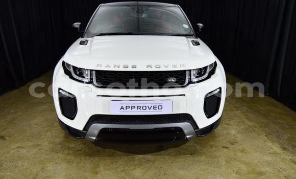 Sayi Na hannu Land Rover Range Rover Evoque White Mota in Maseru a Maseru Sayi Na hannu Land Rover Range Rover Evoque White Mota in Maseru a Maseru