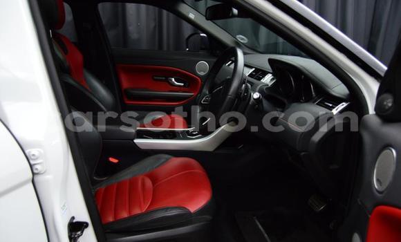 Sayi Na hannu Land Rover Range Rover Evoque White Mota in Maseru a Maseru Sayi Na hannu Land Rover Range Rover Evoque White Mota in Maseru a Maseru