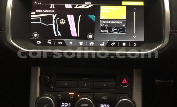 Sayi Na hannu Land Rover Range Rover Evoque White Mota in Maseru a Maseru Sayi Na hannu Land Rover Range Rover Evoque White Mota in Maseru a Maseru