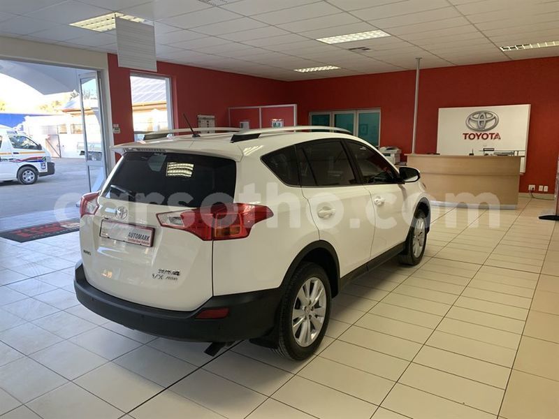 Big with watermark toyota rav4 leribe hlotse 13824