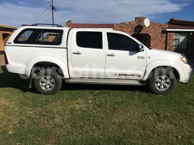 Big with watermark toyota hilux thaba tseka butha%e2%80%93buthe 13825