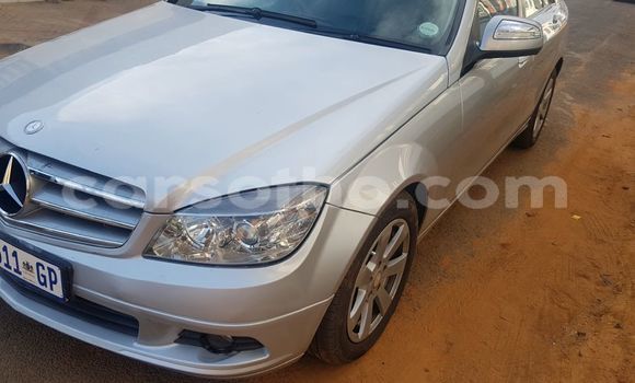 Acheter Occasion Voiture Mercedes-Benz C–Class Gris à Maseru, Maseru Acheter Occasion Voiture Mercedes-Benz C–Class Gris à Maseru, Maseru