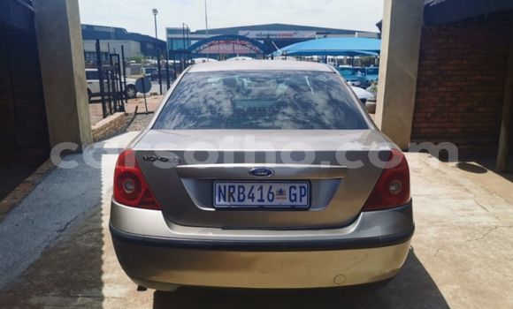Sayi Na hannu Ford Mondeo Silver Mota in Maseru a Maseru Sayi Na hannu Ford Mondeo Silver Mota in Maseru a Maseru