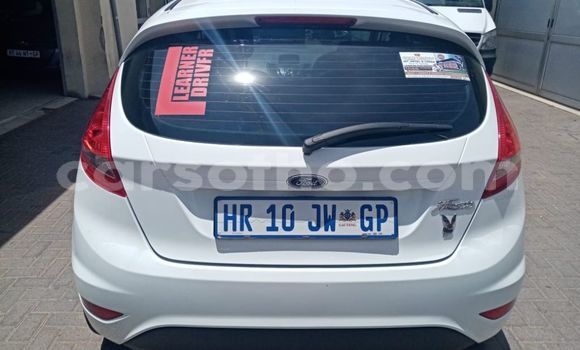 Buy Used Ford Fiesta White Car in Maseru in Maseru Buy Used Ford Fiesta White Car in Maseru in Maseru