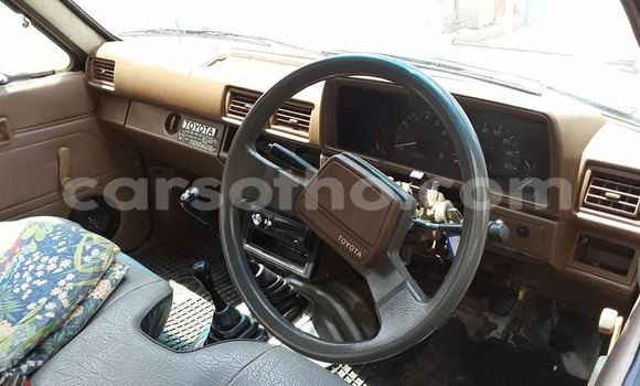 Buy Used Toyota Hilux Blue Car in Maseru in Maseru Buy Used Toyota Hilux Blue Car in Maseru in Maseru