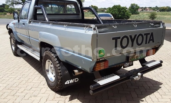 Buy Used Toyota Hilux Blue Car in Maseru in Maseru Buy Used Toyota Hilux Blue Car in Maseru in Maseru