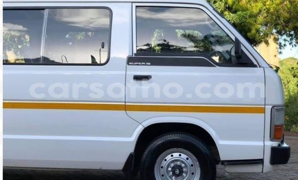 Buy Used Toyota Hiace White Car in Thaba–Tseka in Mafeteng Buy Used Toyota Hiace White Car in Thaba–Tseka in Mafeteng