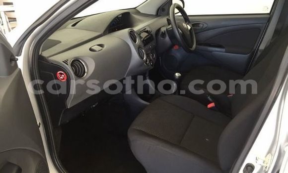 Acheter Occasion Voiture Toyota Etios Gris à Butha Buthe, Butha-Buthe Acheter Occasion Voiture Toyota Etios Gris à Butha Buthe, Butha-Buthe