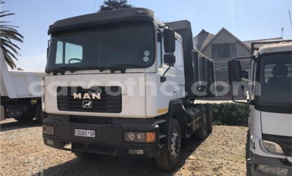 اشتري مستعمل TVR 450 Black سيارة في Roma في Maseru اشتري مستعمل TVR 450 Black سيارة في Roma في Maseru