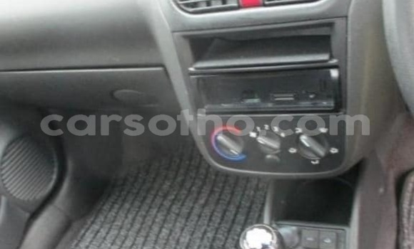Sayi Na hannu Opel Corsa White Mota in Maputsoe a Leribe Sayi Na hannu Opel Corsa White Mota in Maputsoe a Leribe