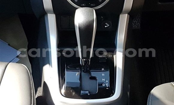 Buy Used Isuzu MU-X Silver Car in Maseru in Maseru Buy Used Isuzu MU-X Silver Car in Maseru in Maseru