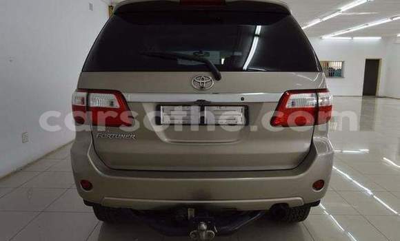 Buy Used Toyota Fortuner Silver Car in Mokhotlong in Berea Buy Used Toyota Fortuner Silver Car in Mokhotlong in Berea