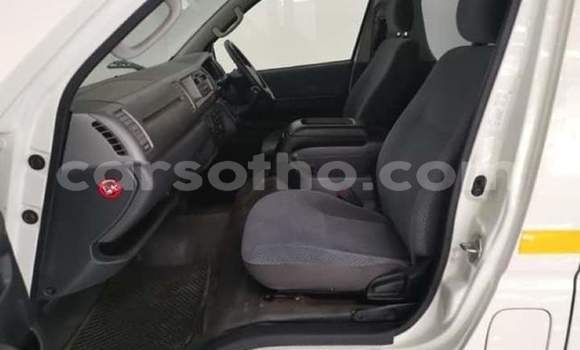 Acheter Occasion Voiture Toyota Hiace Blanc à Maseru, Maseru Acheter Occasion Voiture Toyota Hiace Blanc à Maseru, Maseru