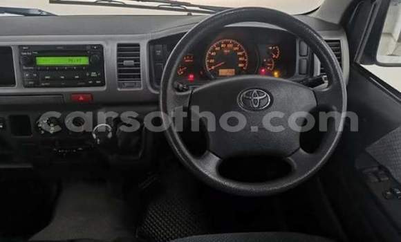 Acheter Occasion Voiture Toyota Hiace Blanc à Maseru, Maseru Acheter Occasion Voiture Toyota Hiace Blanc à Maseru, Maseru