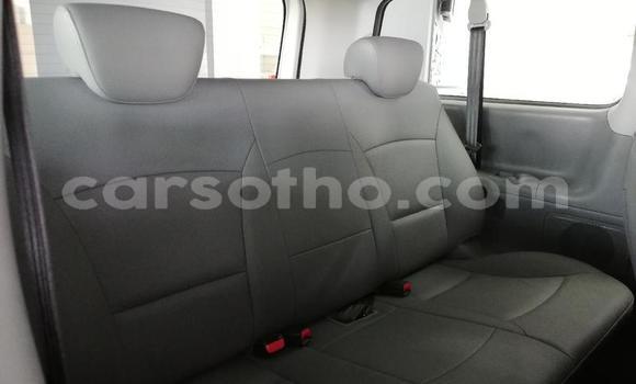 Buy Used Hyundai H1 White Car in Maseru in Maseru Buy Used Hyundai H1 White Car in Maseru in Maseru