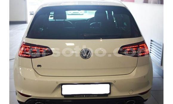 اشتري مستعمل Volkswagen Golf R White سيارة في Maseru في Maseru اشتري مستعمل Volkswagen Golf R White سيارة في Maseru في Maseru