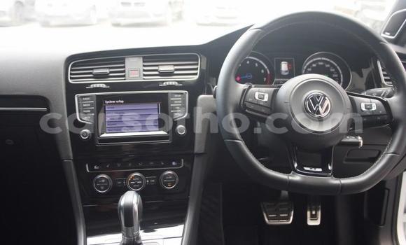 اشتري مستعمل Volkswagen Golf R White سيارة في Maseru في Maseru اشتري مستعمل Volkswagen Golf R White سيارة في Maseru في Maseru
