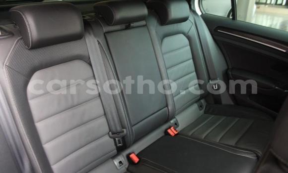 اشتري مستعمل Volkswagen Golf R White سيارة في Maseru في Maseru اشتري مستعمل Volkswagen Golf R White سيارة في Maseru في Maseru