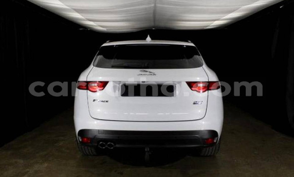 Sayi Na hannu Jaguar F-Pace White Mota in Maseru a Maseru Sayi Na hannu Jaguar F-Pace White Mota in Maseru a Maseru